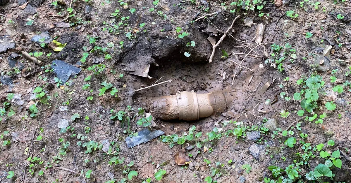 Septic & Pipe Location 